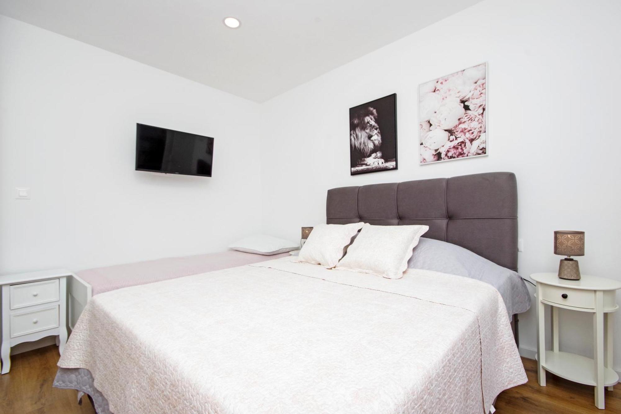 Apartments Luny มาคาร์สกา ห้อง รูปภาพ